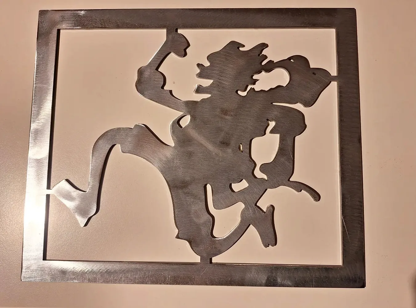 Lavoretto one piece - rubber fatto con taglio a laser