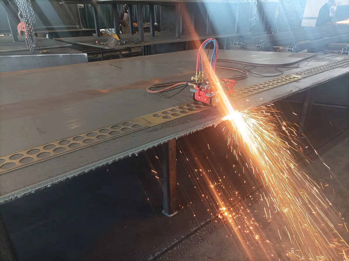 taglio laser 1